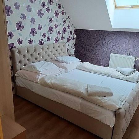 Ubytovanie Tri Sestry Hrabušice Buitenkant foto